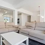 Hauzify I Apartament Riera