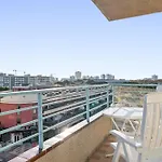 Hauzify I Apartament Apolo