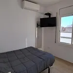 Rosesapparts Estudios&Parking