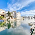 Nice Apartment With Wellness