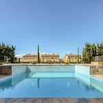 Apartment In Roses With Swimming Pool