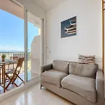 Apartment In Roses With Swimming Pool