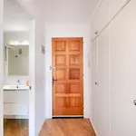 Estudio Moderno Con Terraza Y Vistas Al Mar