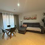 Parrot\'S House