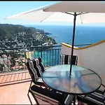 Estudio Con Magnificas Vistas