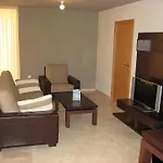 Apartment Facing The Pool L\' Escala