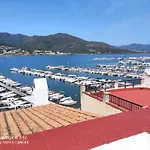 Un Raco A L\'Alt Emporda