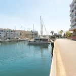 Welcs Apartamento 059 Emp Frente Al Canal Con Terraza