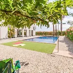 Belvilla By Oyo Bon Relax Flat