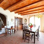 Holiday Home Illa Blanca