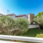 Goldhome - Valira