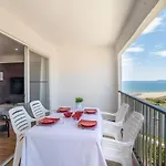 Goldhome - Karina