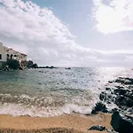 Apartamento reformado a 2 minutos de la playa en Calella!
