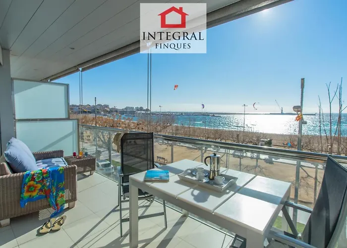 Palamós BeachFront Apartment