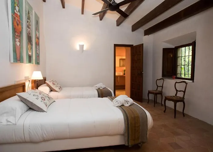 Alquiler de casa rural completa: Masía del siglo XV en la Costa Brava