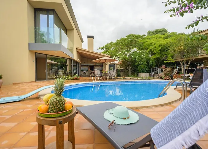 Casa Deluxe Alt Emporda Costa Brava - Private Swimming Pool