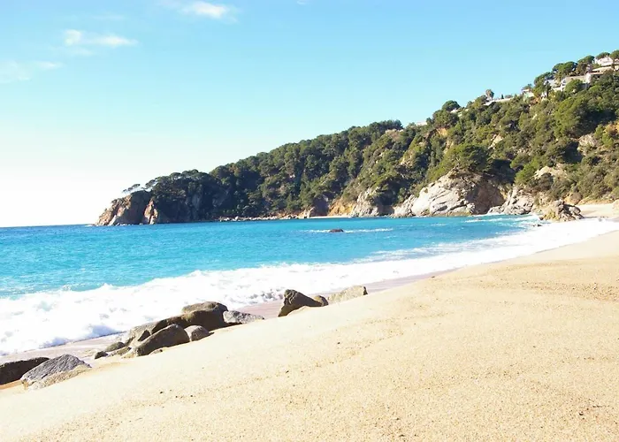 Casa Luna En Playa De Santa Maria De Llorell Tossa De Mar