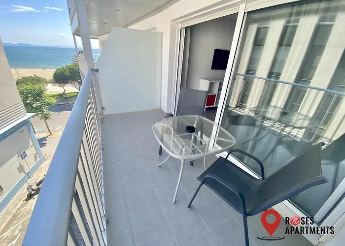 Roses Apartments Estudio 1 vista mar lateral