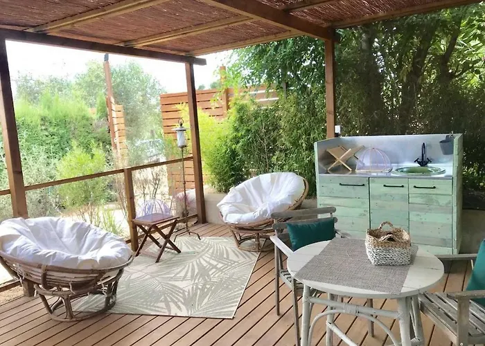 Hauzify I Aires De L\'Emporda