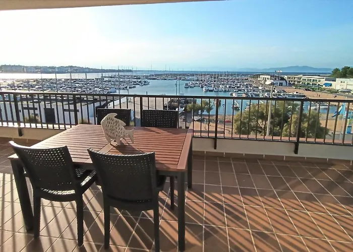 Apartaments Club Nautic L\'Escala