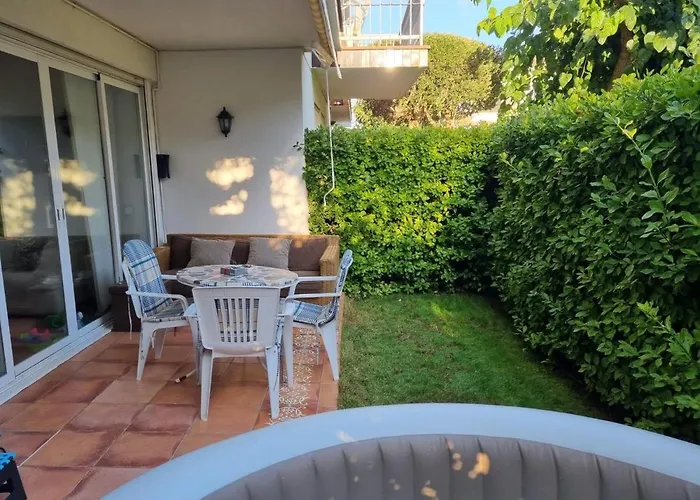 Juliana Planta Baixa Amb Jardinet I Jacuzzi A 5 Minuts De La Platja Gran