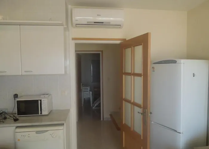 Apartamento Llança A 300 metros de la playa