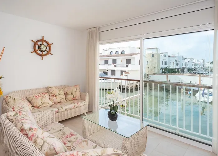 Casa Port Grec