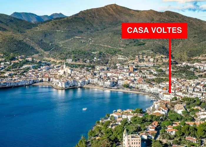 Centric Townhouse Cadaques - Casa Voltes -