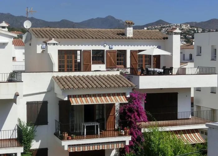Atico Renovado Y Luminoso Con 2 Terrazas, Cerca De La Playa Y Paseo Maritimo, Parking Y Wifi Inclus - Es-228-47