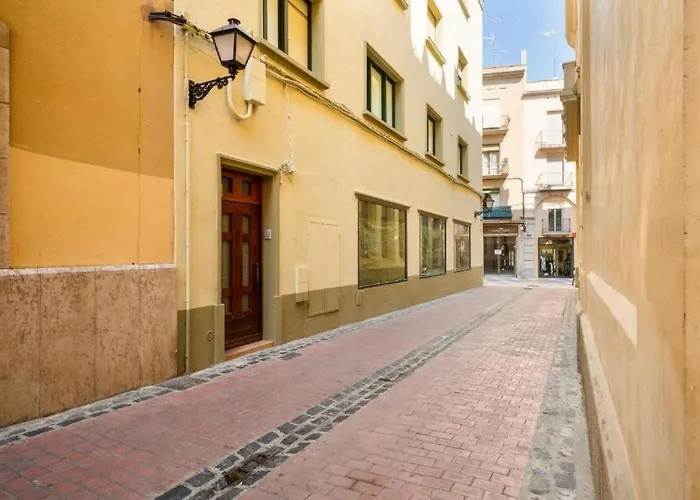 Figueres Old Town Apartment
