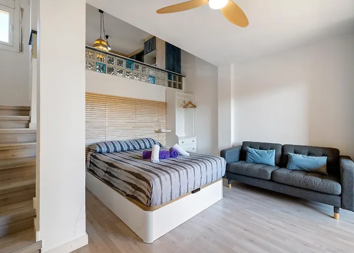 Hauzify I Apartament Casals