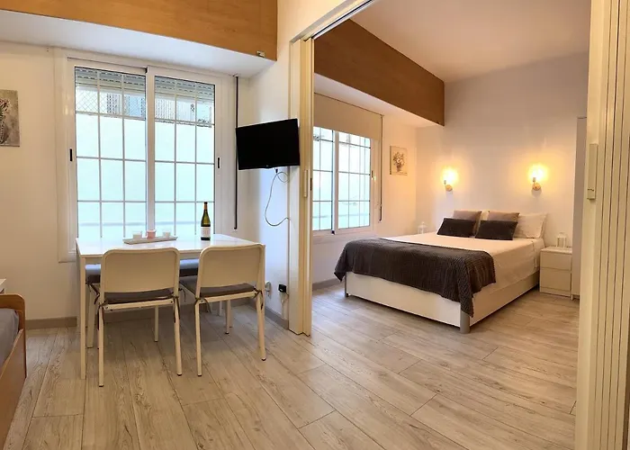 Lets Holidays Comfortable Apartment Near Beach