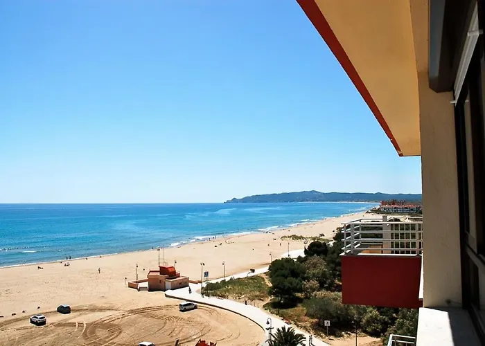 Cap Castell 8-A