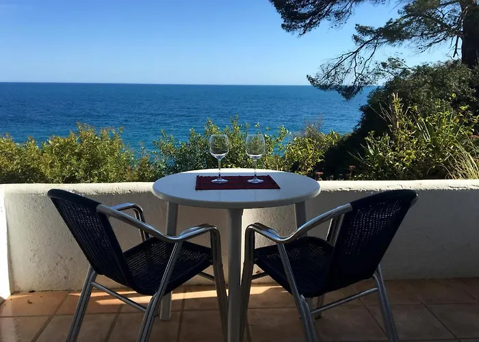 APPARTEMENTS MÉDITERRANÉENS avec piscine