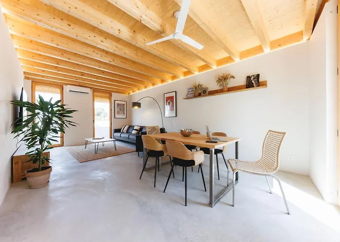 Bravissimo Canigo, Spacious And With Large Terrace