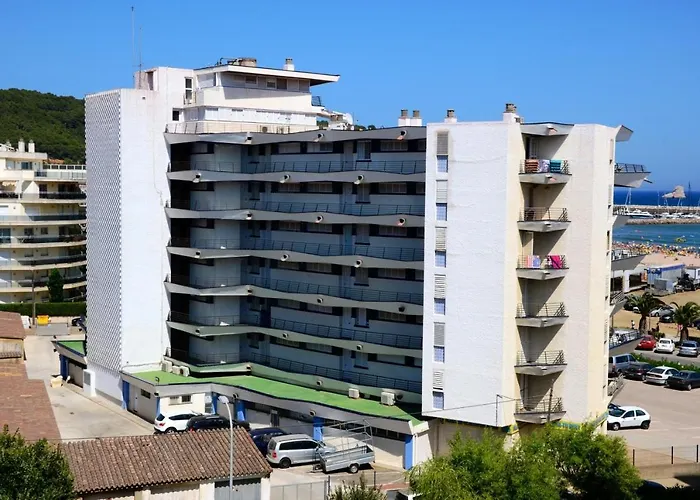 Catalonia 3-9
