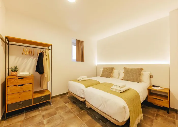 Bravissimo Mercadal 3, One-Bedroom Plus Sofa Bed
