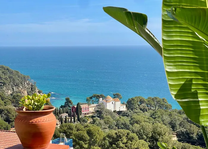 Seahomes Vacations, La Casa Blue Mediterranean Lifestyle