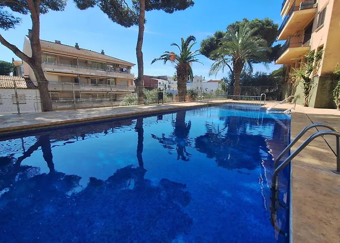 La Font Lovely Apartment Lestartit 400 Meter From The Beach