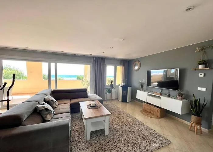 3Apartamento De Tres Habitaciones