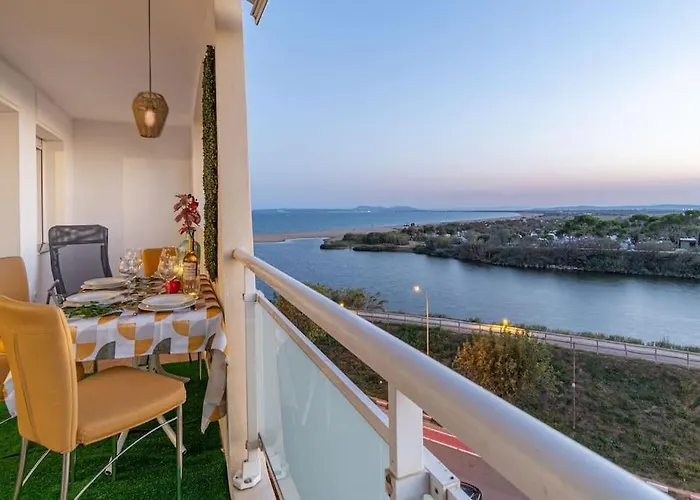 D2-5 Ampuria Delta Sunset With Parking & Wifi
