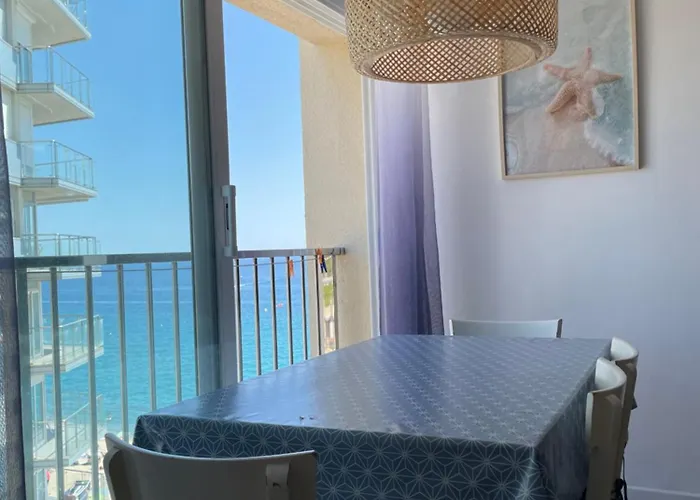Apartamento Primera Linea De Mar