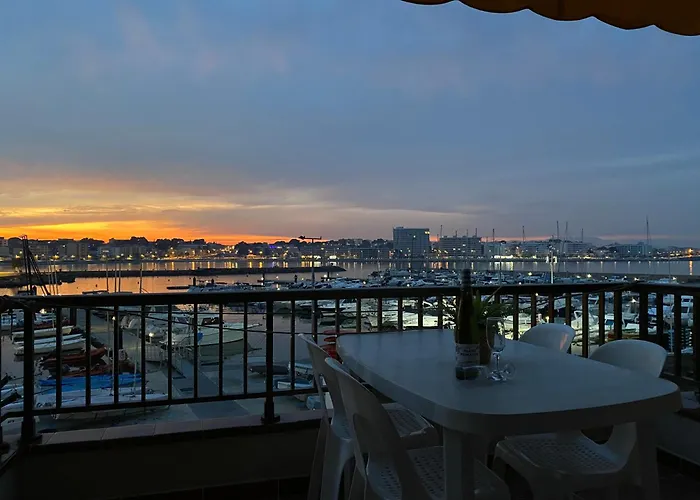Precioso Apartamento En Primera Linea De Mar