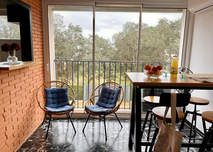 Apartament Per Parelles Reformat Amb Piscina