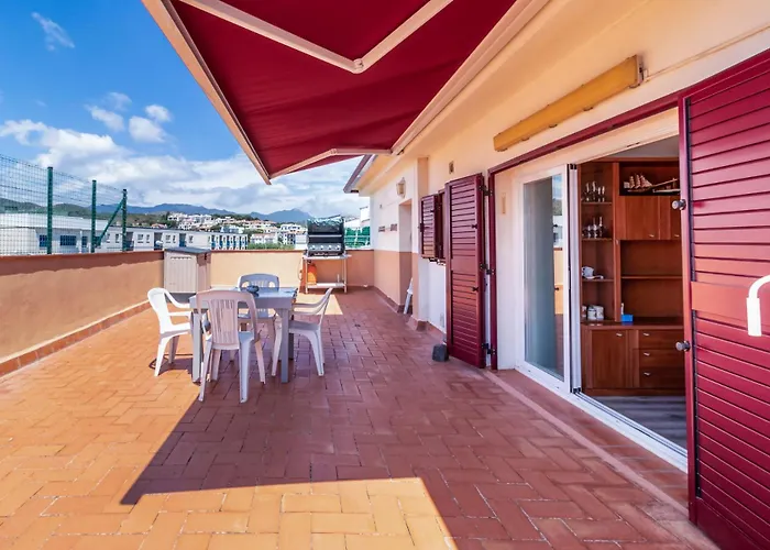 SANT CARLES 27 ático con terraza y barbacoa