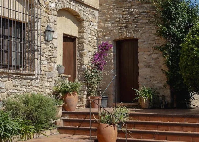 Hostal La Riera De Peratallada