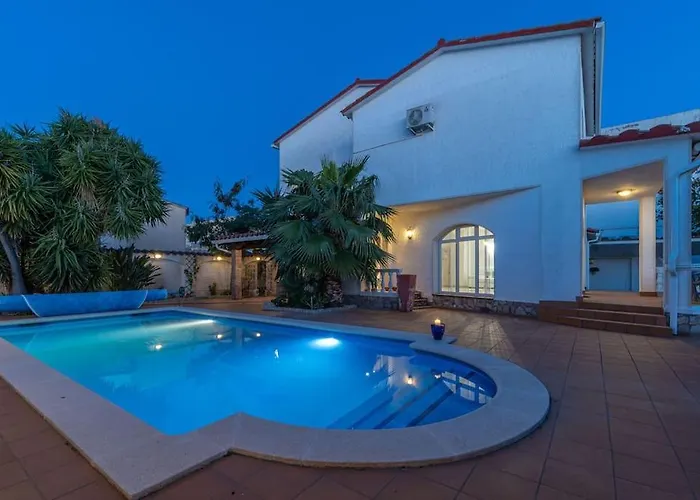 Sm21-Gran Casa De Vacaciones En La Playa, 4 Habitaciones, Climatizada, Piscina, Barbacoa Y Wifi