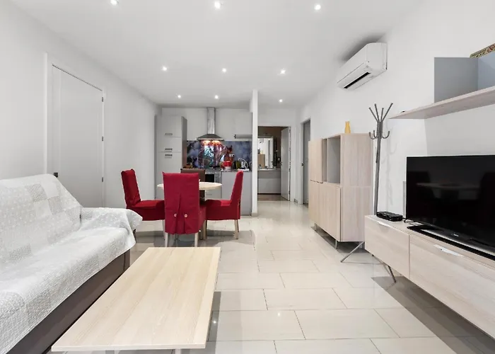 Ferienwohnung Fuer 4 Personen Ca 45 Qm In Empuriabrava, Costa Brava Golf De Roses
