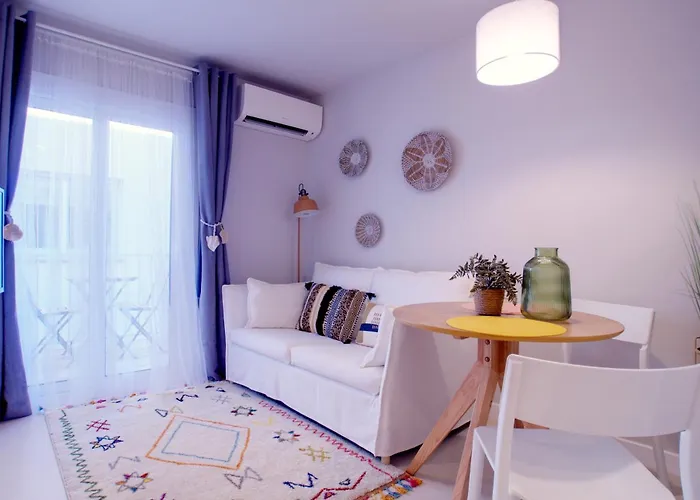 Budget Beach Studio 24