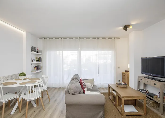 Apartamento con gran terraza Girona